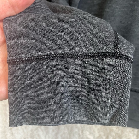 Bruce Lee Roots of Fight Bloodlines Sweatshirt Sz L Under Armour Loose Fit - Picture 5 of 16